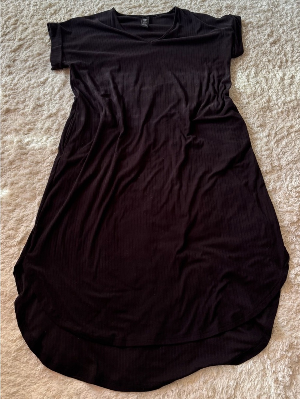 Ribbed V-Neck Black T-Shirt Dress